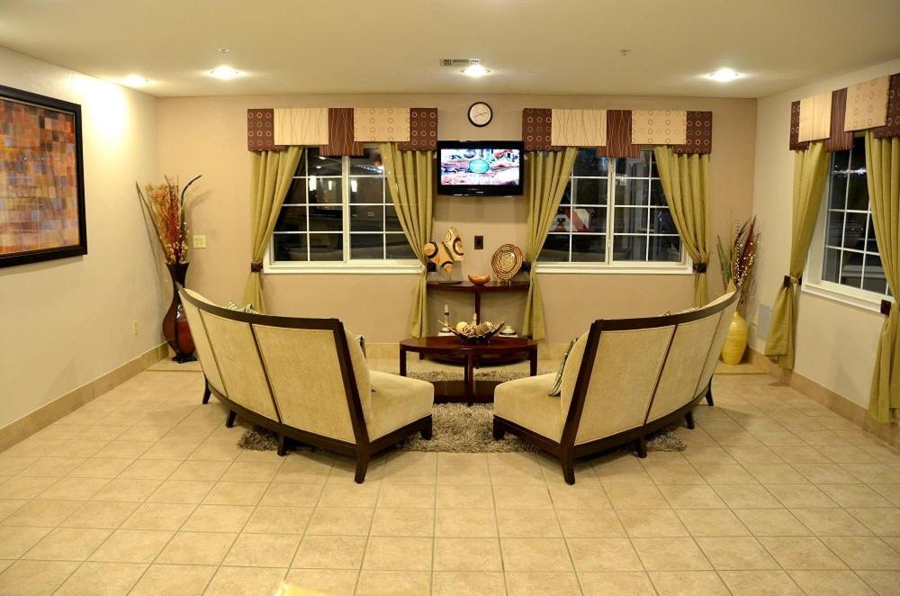 Days Inn Mesquite Rodeo Екстериор снимка